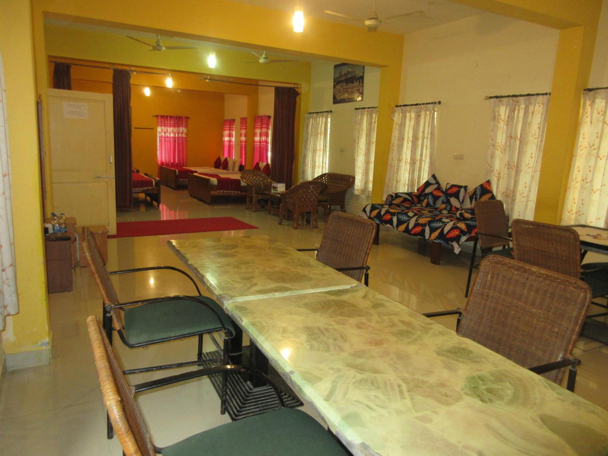 Kstdc Hotel Mayura Velapuri Belur エクステリア 写真