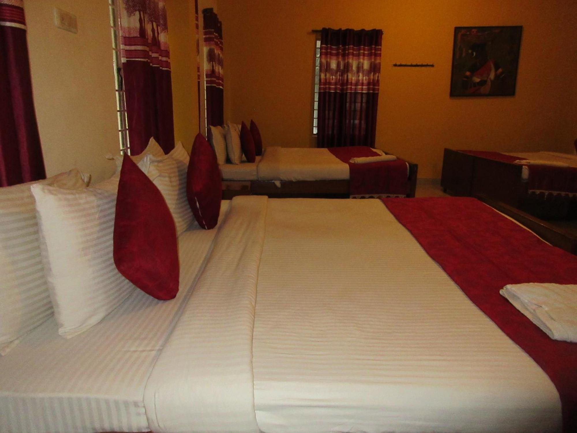 Kstdc Hotel Mayura Velapuri Belur エクステリア 写真