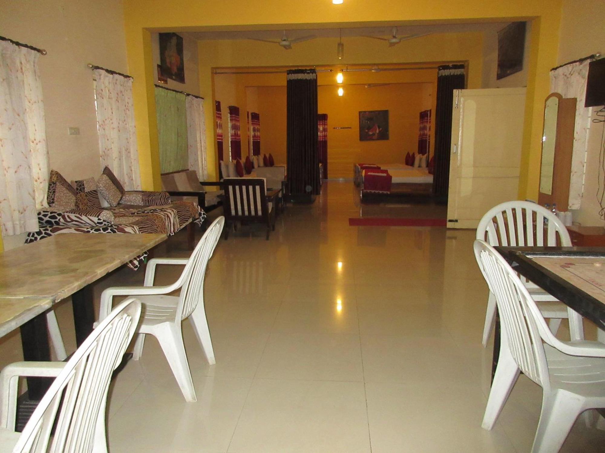 Kstdc Hotel Mayura Velapuri Belur エクステリア 写真