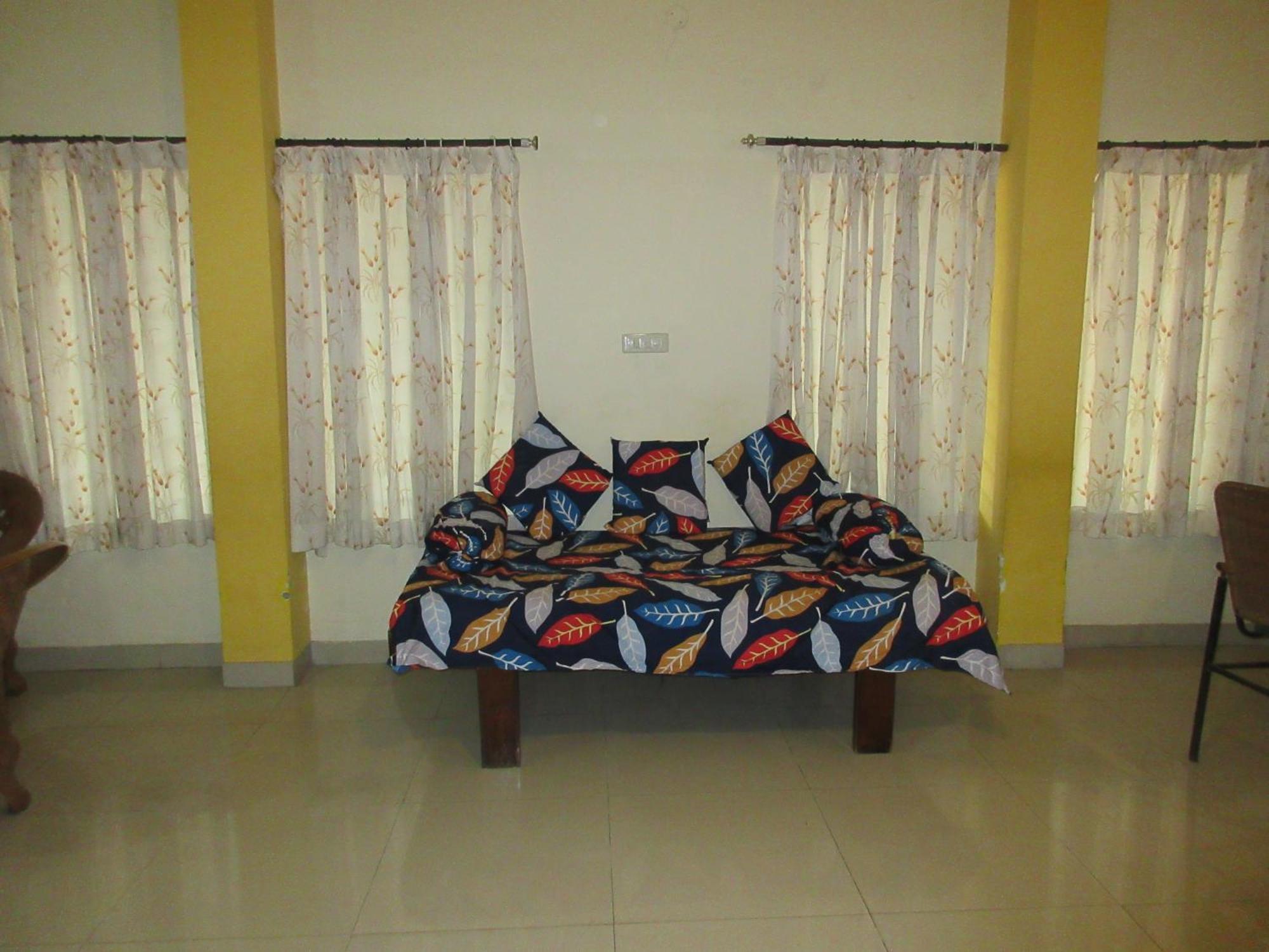 Kstdc Hotel Mayura Velapuri Belur エクステリア 写真